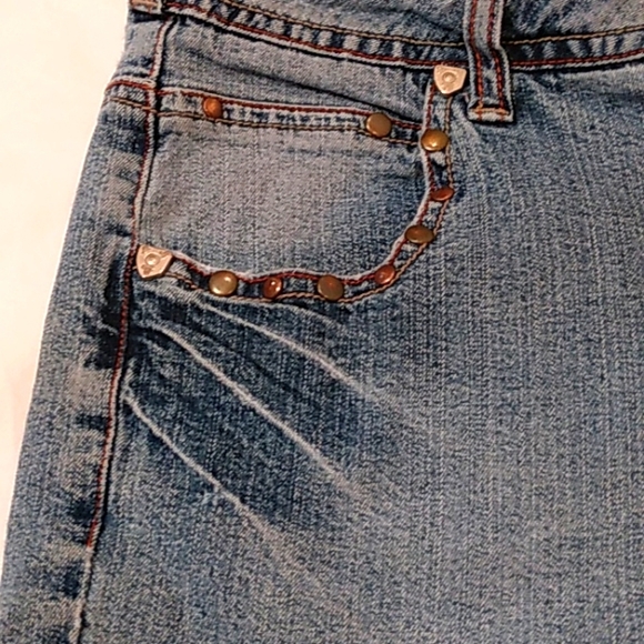 EHTYL DENIM RIVETED BERMUDA SHORTS - Picture 6 of 6